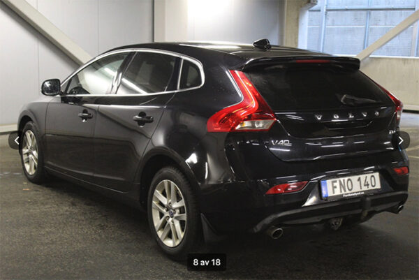 Volvo V40 D4 kamrembytt Momentum 190hk navi servad Voc - Bild 8